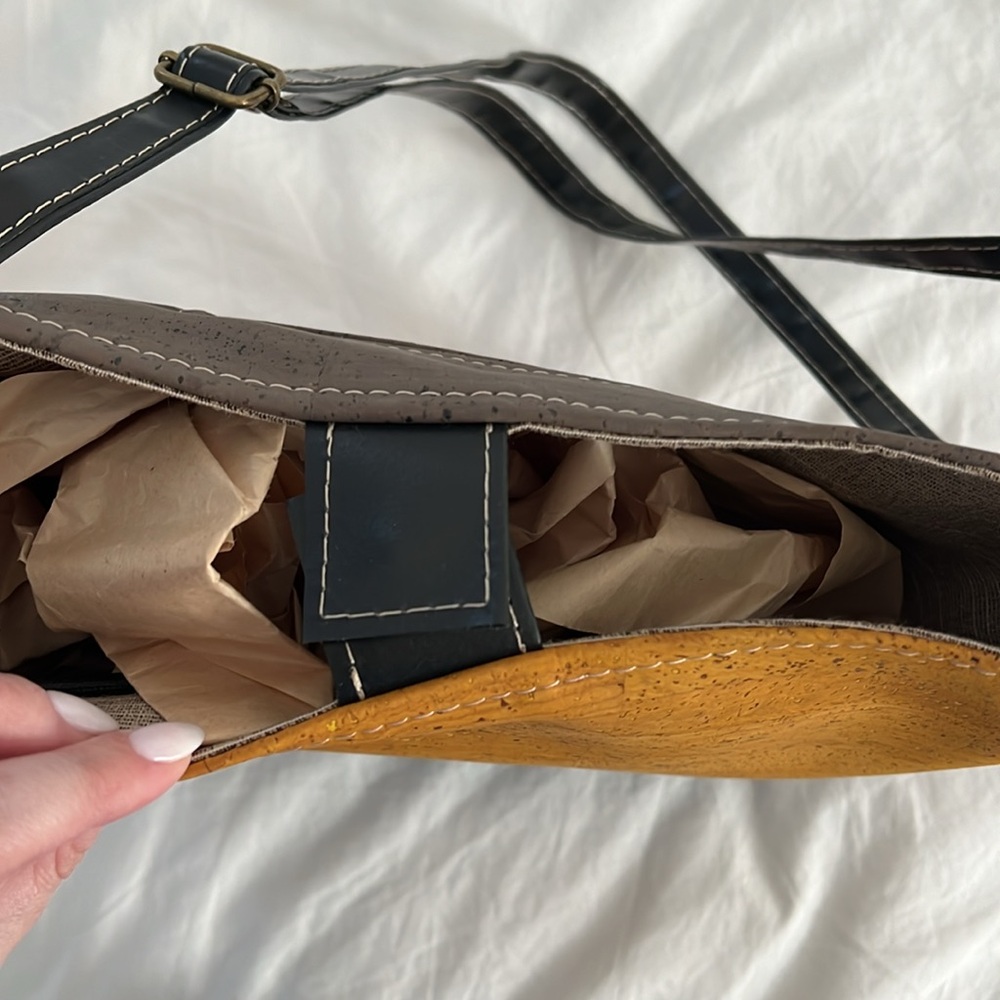 NWOT Cole Klutch Color Block Satchel - Picture 4 of 9